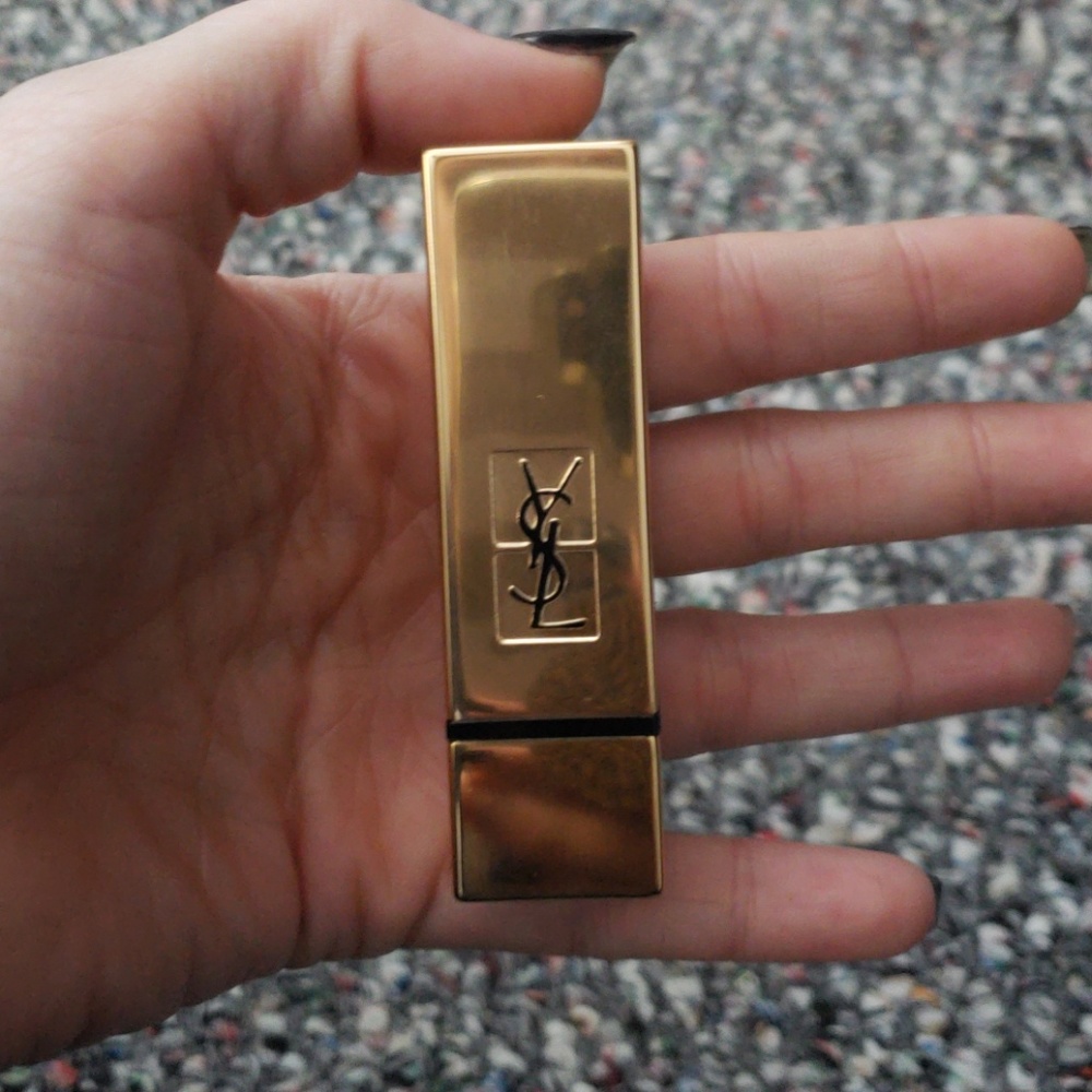 Yves saint Laurent